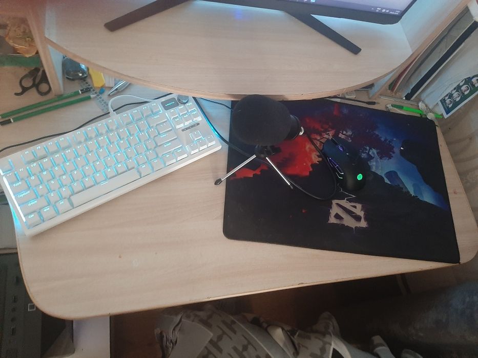 Пк 2060 ,р3 3300, 16 оперативки