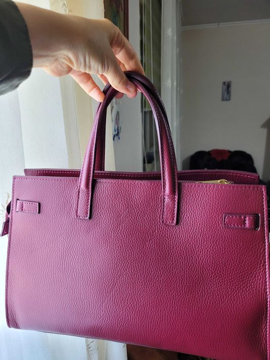 Geantă piele naturală.Noua. Cu etichetă și factură.