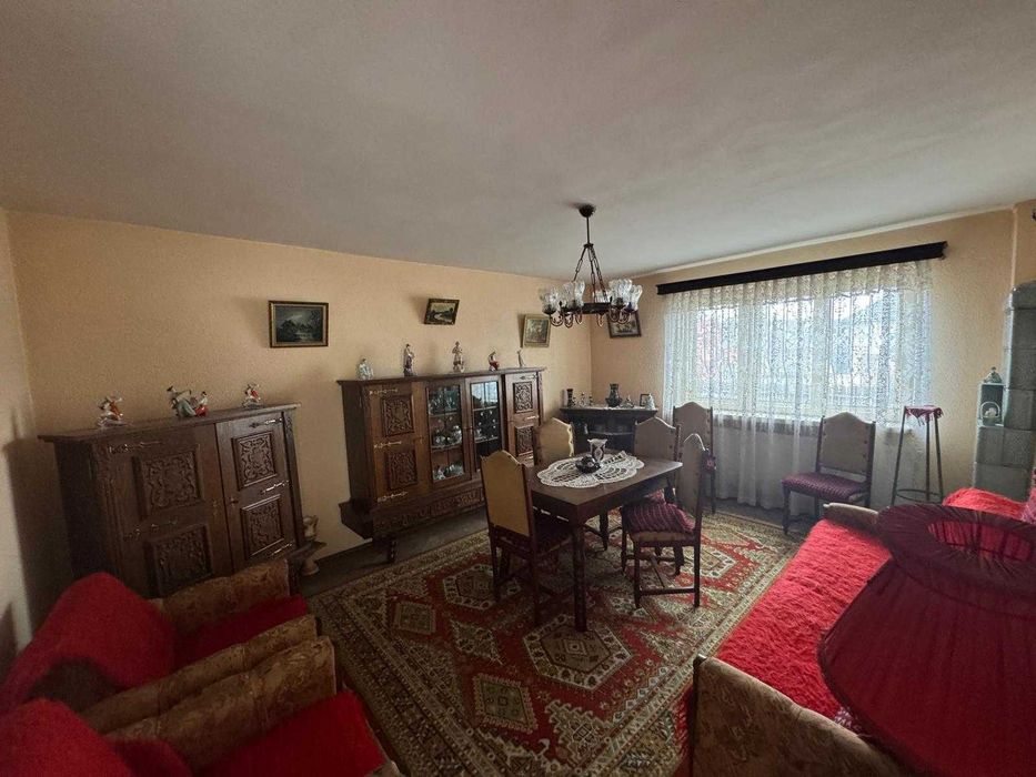 Casă de vânzare - Ghirdoveni