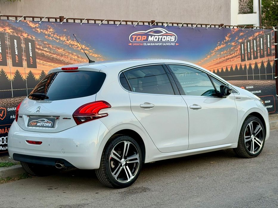 Peugeot 208 2018 benzină, 7.533 € — imagine 3
