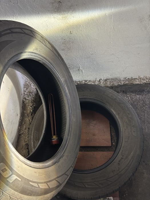 Шины 2 пары состояние новое