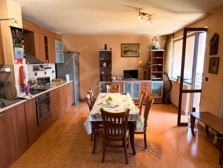 Ексклузивно предложение тристаен апартамент в Камеица 1 85243