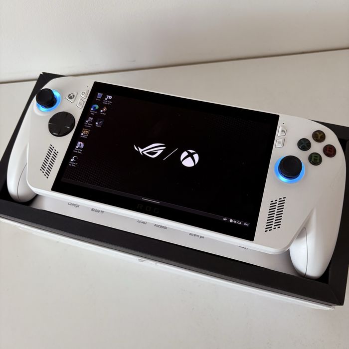 ASUS ROG Xbox Ally Z2 A 512GB + 3 мес. Game Pass, гаранция