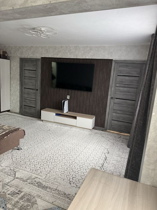 Продам трех комнатную квартиру