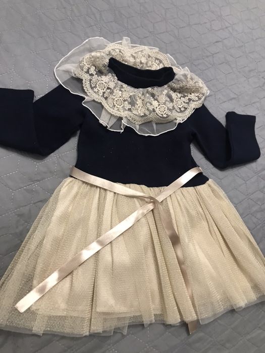 Платье нарядное Корея