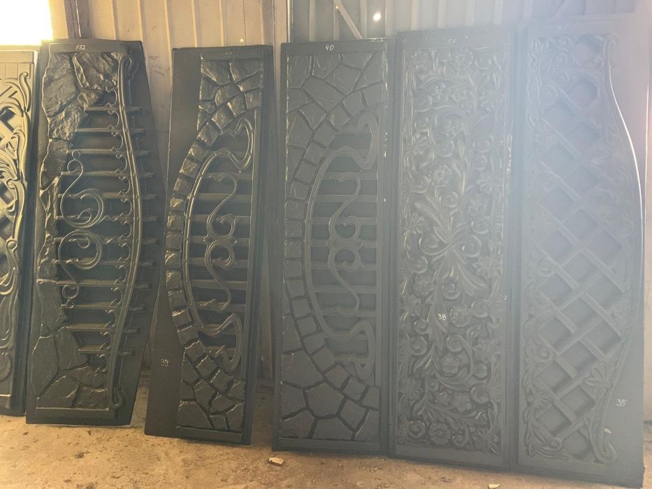 Matrite stalpi si placi de gard