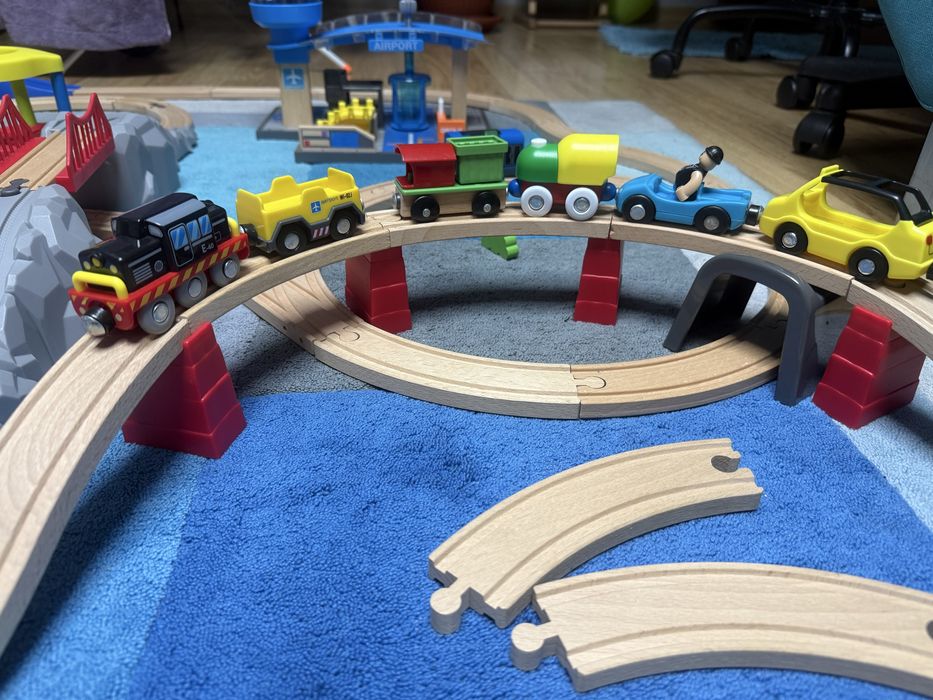 Конструктор на  от дървени части.