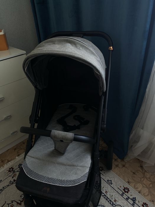 Коляска прогулычный