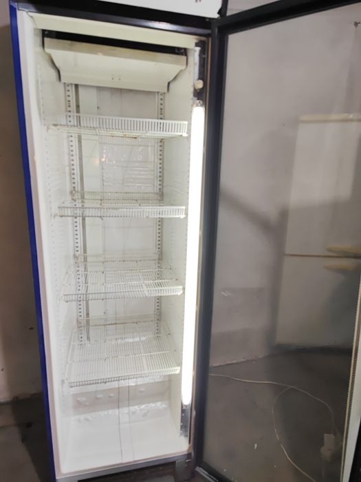 Холодильник рабочий
