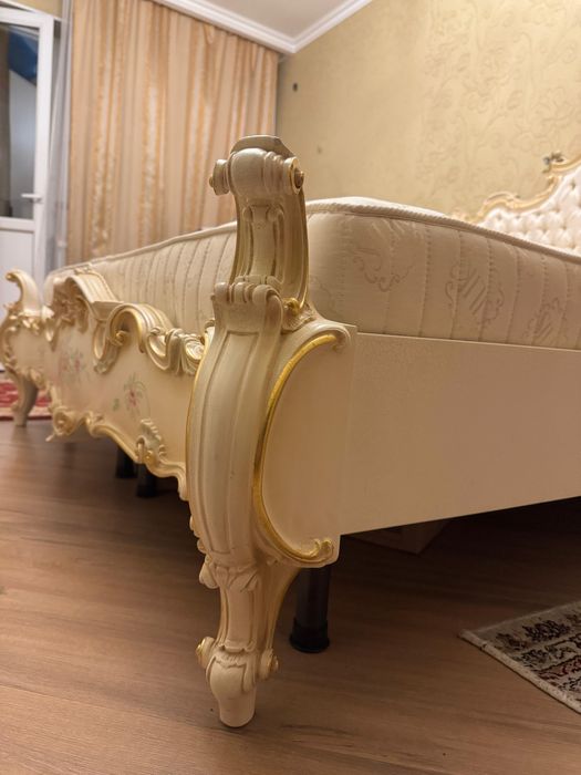 спальный гарнитур италия