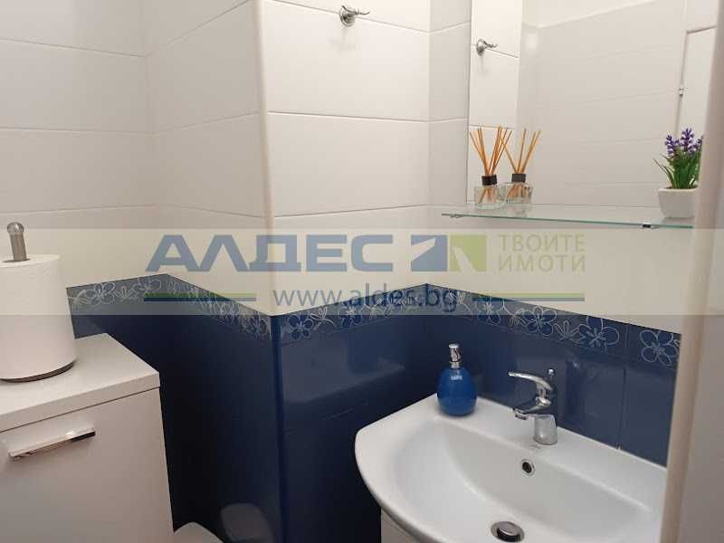 Продава се Тристаен апартамент в София, Център - 75 кв.м за 2618 €/кв.м - Снимка #13