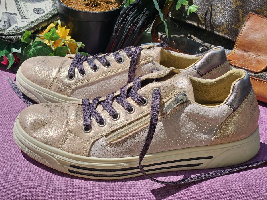 Primigi розови кецове N36