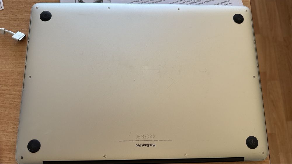 Macbook Pro 15 Mid 2015 512gb за чсти