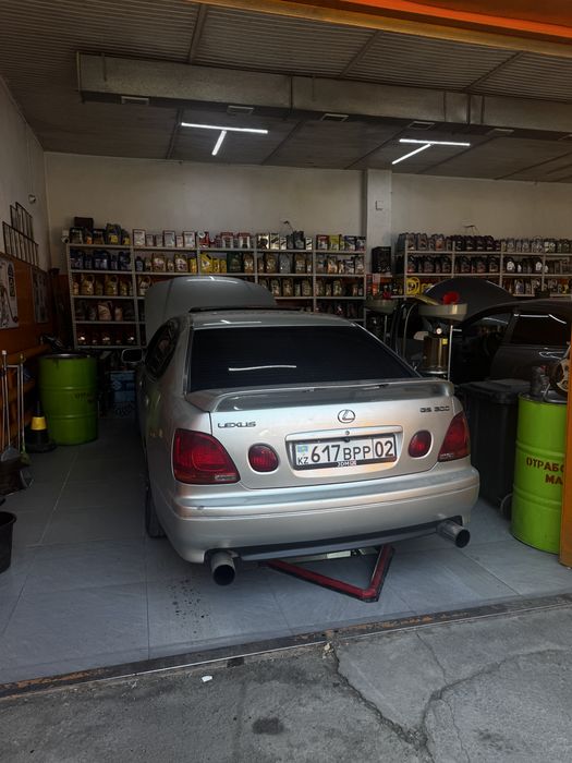 Lexus gs 300 rest