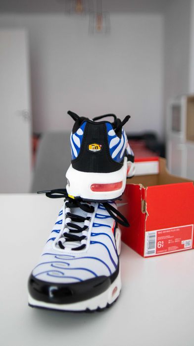 Adidasi Nike Air Max Plus GS Bright Crimson NOI Marimea 39 Tuned Air