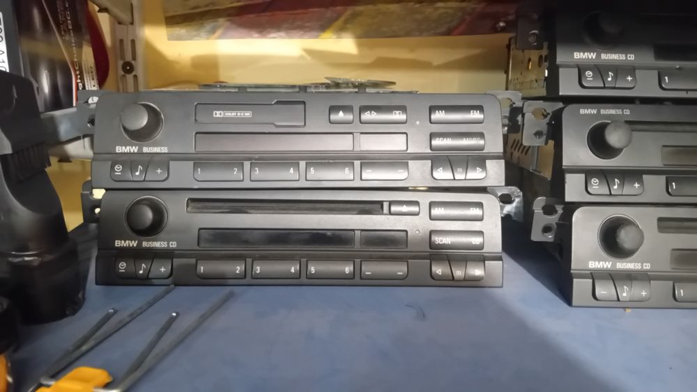 Cd / радио за bmw и mercedes ( оригинални е46,  е90, е87 ,е39)
