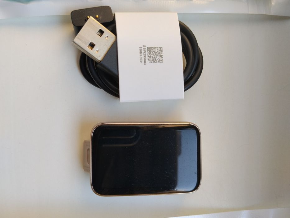 Mi band 7 Pro в идеальном состоянии.
