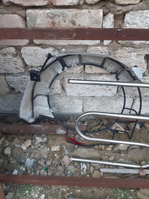 Для запасного колёса микроавтобуса в хорошем состоянии