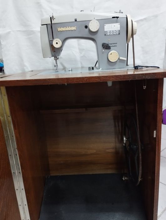 Швейная машина Veritas