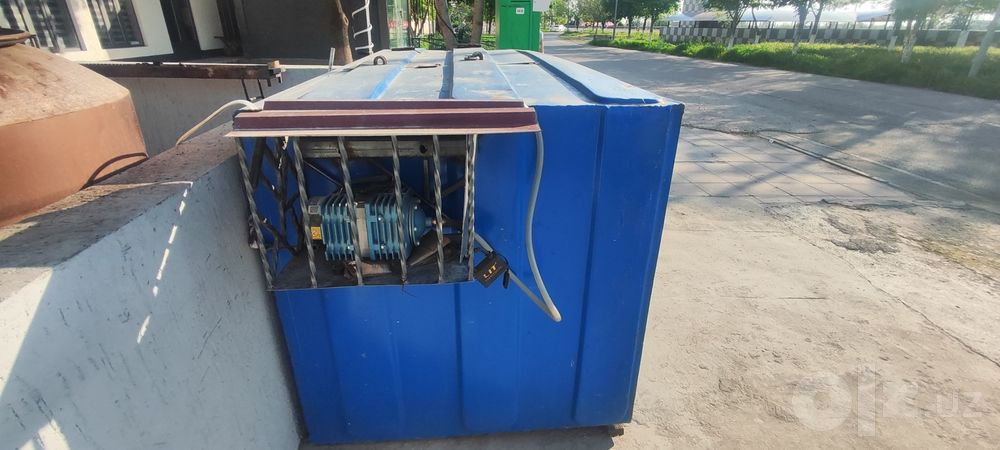 Аквариум для рыб с кислородным насосом