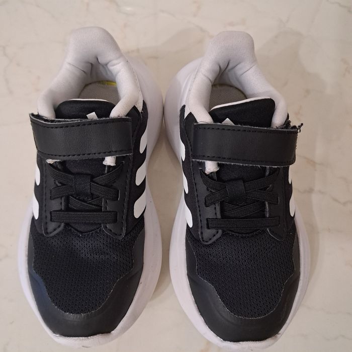 Adidasi Adidas mar28