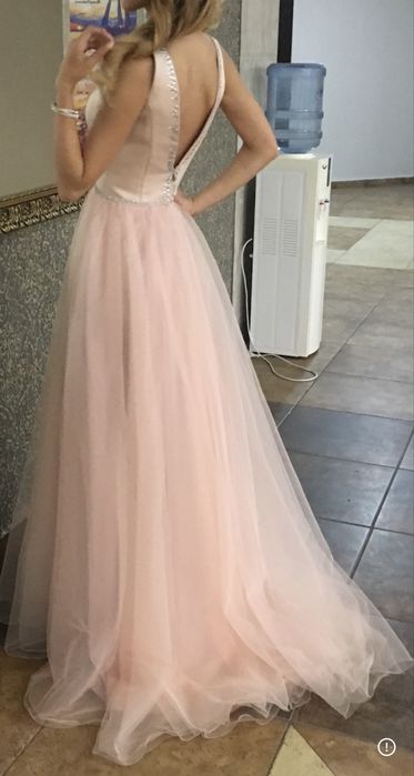 Бална/абитуриентска рокля