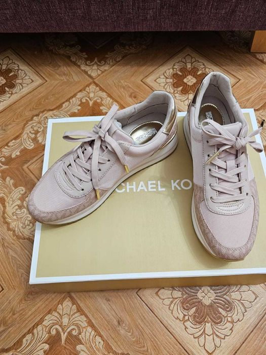 Michael Kors размер 6,5М
