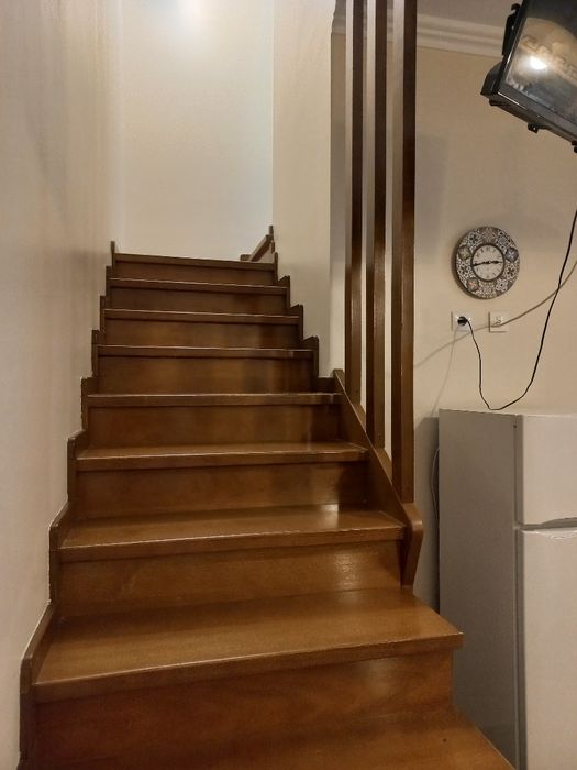 Apartament 3 camere in vila,curte individuala,Craiova-zona Ciuperca/Biserica Madona/Stadion