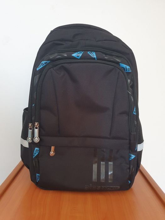 Новые школьные рюкзаки