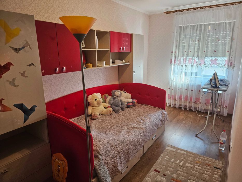 Casa aproape de B dul Stefan cel Mare, Rogerius