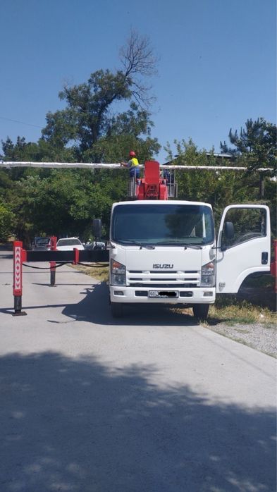 Avtovishka Isuzu 28 metr