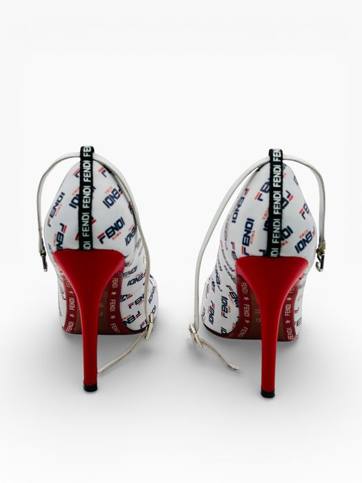 Fendi дамски токчета 35 номер