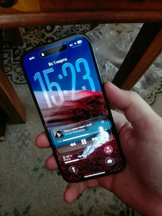 Продам айфон 15 128/88