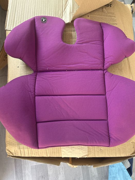 Scaun auto cu isofix