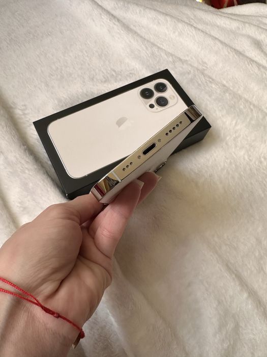 iPhone 13 pro 256 GB Silver | 83% | Неремонтиран + БОНУС