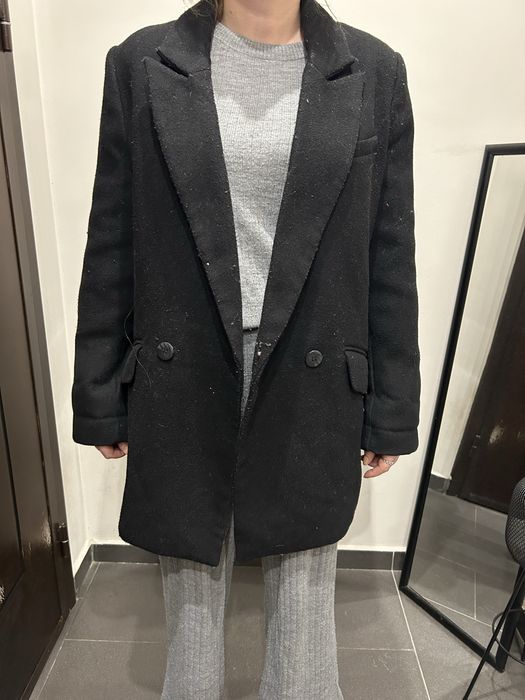 PullandBear Палта