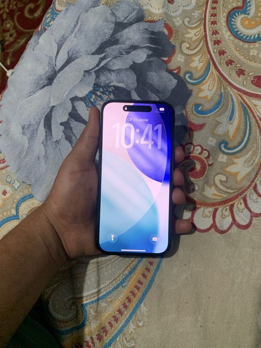 Iphone 14 pro qora