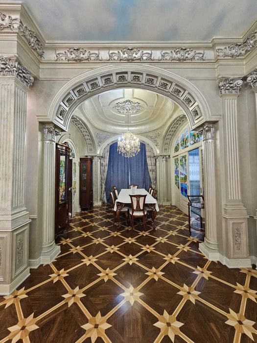 Продам 6-ти ком. ЖК "Арман Вилла"