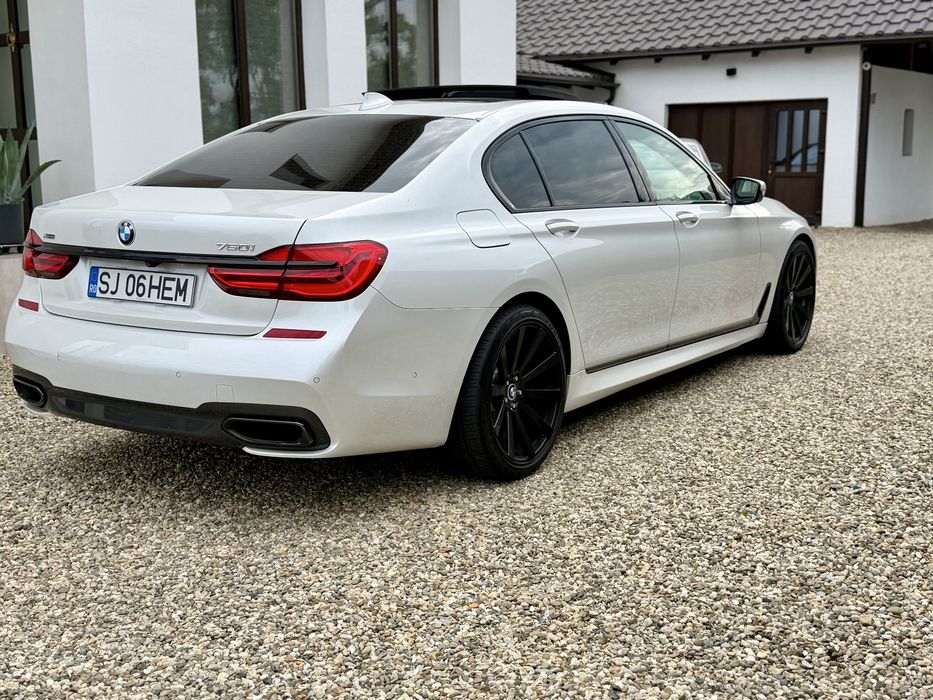 Bmw 750Li  X-Drive M-Pachet Mineral White Metallic