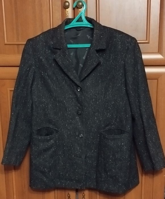 Продам пиджак р. 52-54