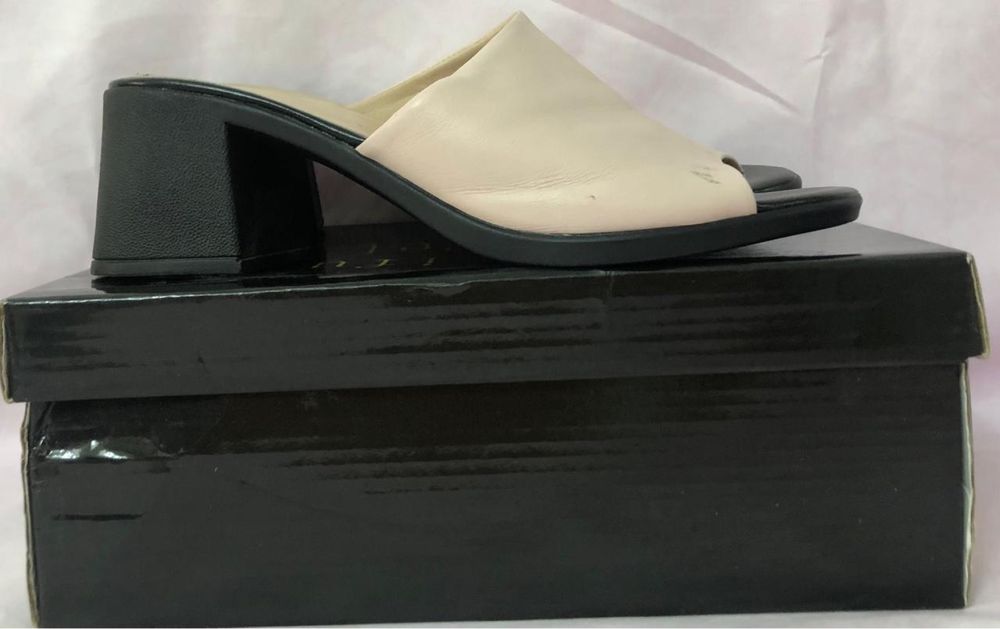 Турецкий босоножка.36 размер.