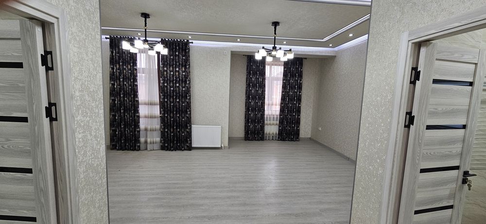 Kvartera sotiladi srochne ajoyib lakatsyada joylashgan