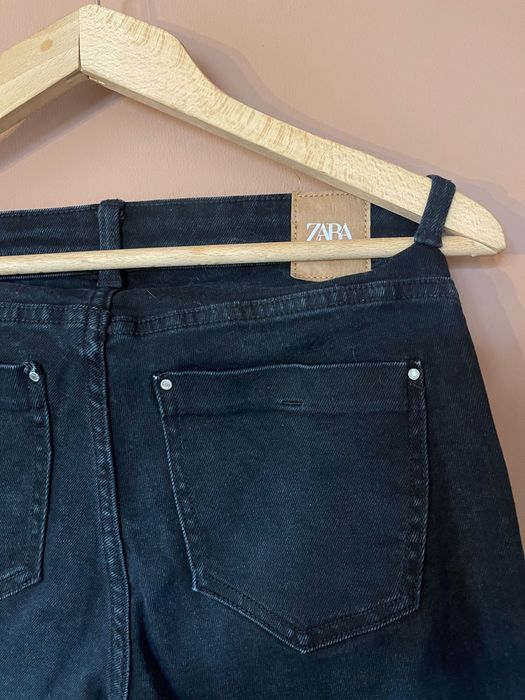 Дънки Zara M- не използвани
