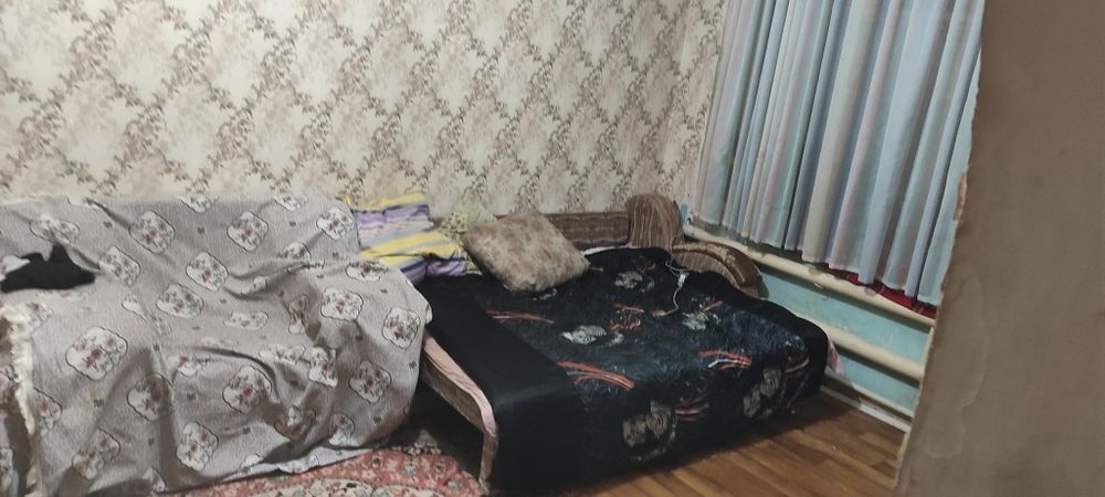 Продам дом , с участком ,