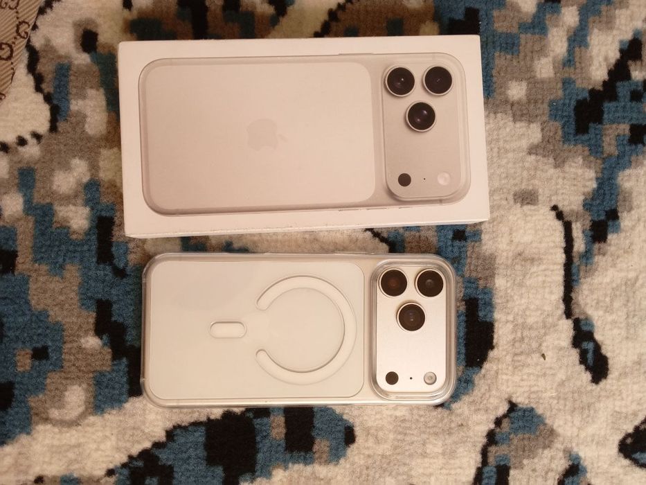 iPhone 17 pro Max Dubai 1/1