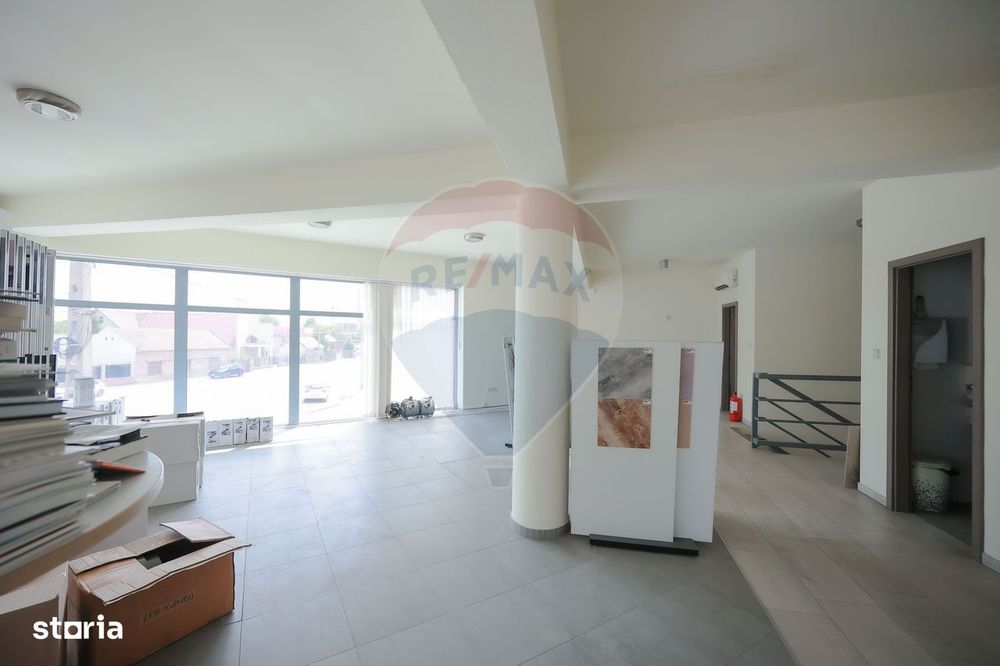 De închiriat – Spațiu comercial cu depozit, 456 mp, zona Episcopia