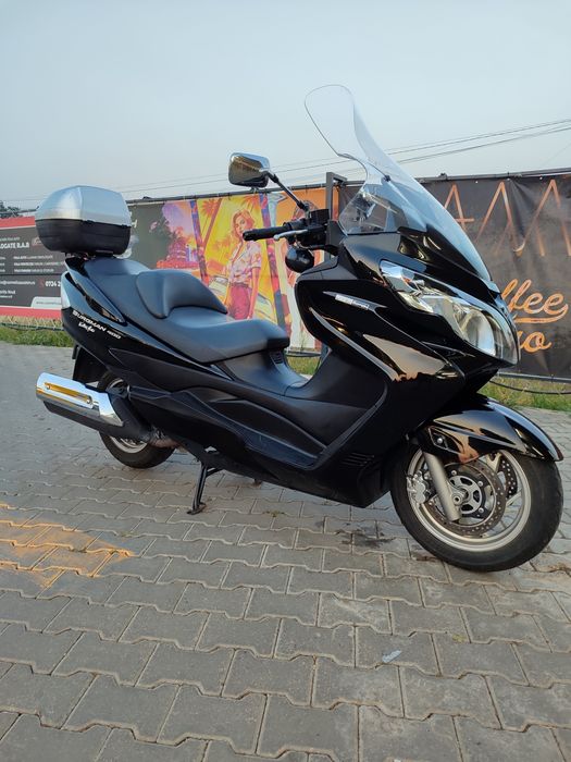 Vând Suzuki Burgman An 400  22.000 Km