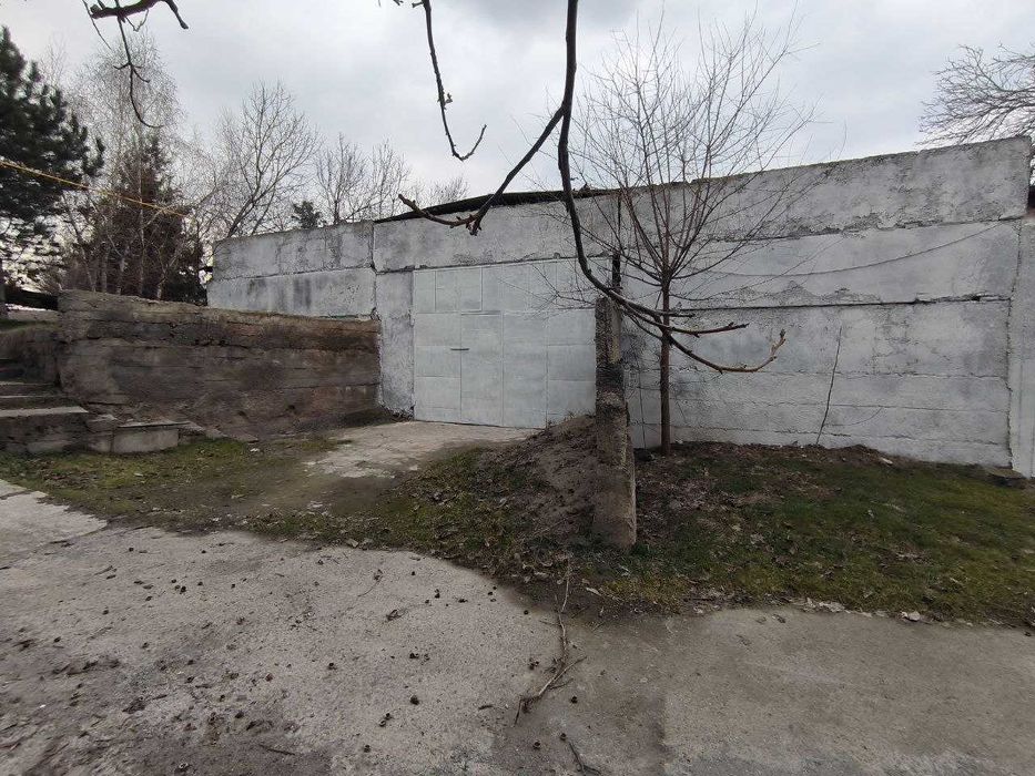 Sotiladi qoziqorin-ishlab chiqarish, ombor 1800 m2 yoki qurilish uchun