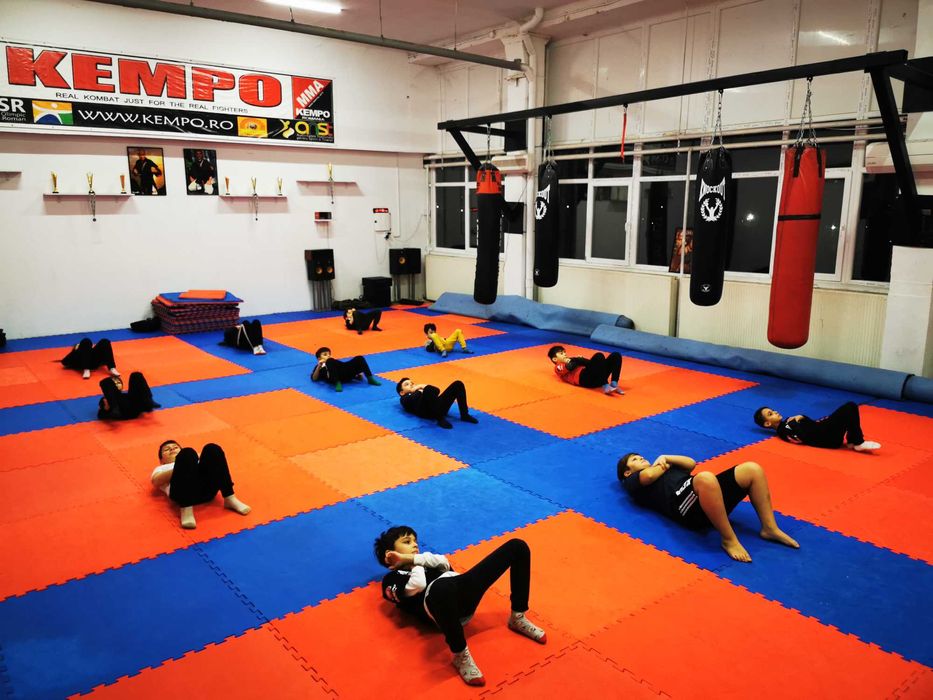 Sala de inchiriat ideala pentru activitati sportive, dansuri, etc