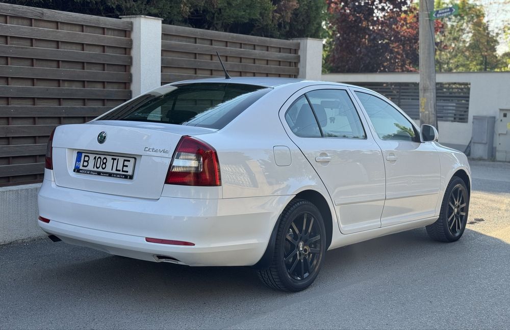 Skoda Octavia 2012 Euro 5 260.000 km Berlina 1.4 benzina